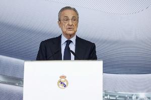 罗马诺谈老佛爷1.5亿欧超巨热门人选：巴黎3将、穆西亚拉、小蜘蛛