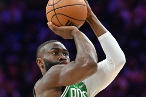 Amick：没有任何迹象显示凯尔特人打算交易杰伦·布朗