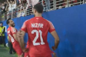 约旦1-0领先阿尔及利亚！塔马里踢呲变助攻，拉什丹外脚背破门