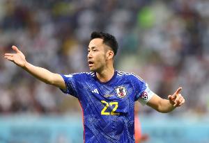 吉田麻也：非常开心能随国家队来美加墨 要把接力棒传给年轻一代